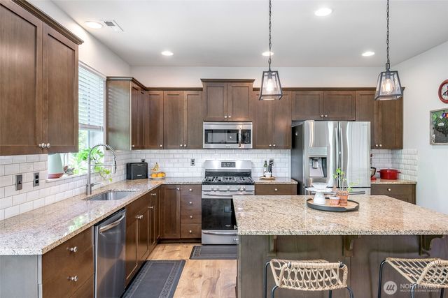 24026 SE 278th Court, Maple Valley, WA 98038