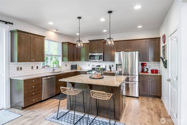 24026 SE 278th Court, Maple Valley, WA 98038