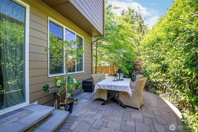24026 SE 278th Court, Maple Valley, WA 98038