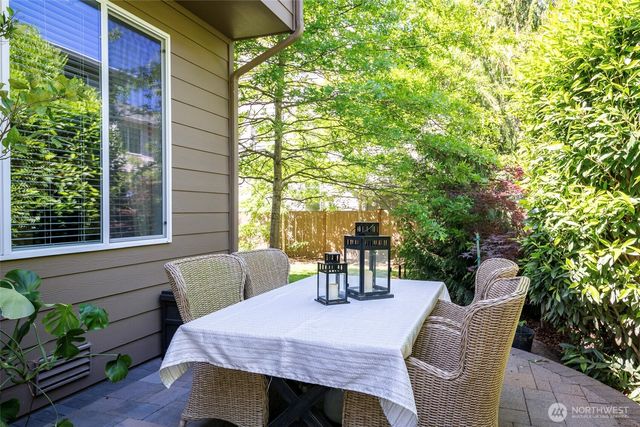 24026 SE 278th Court, Maple Valley, WA 98038