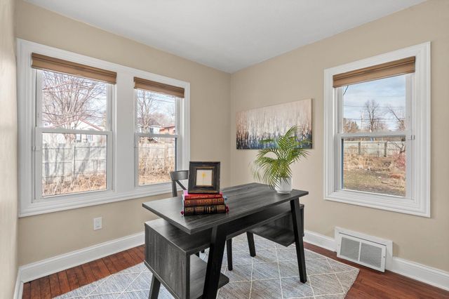 3559 5th Street NE, Minneapolis, MN 55418