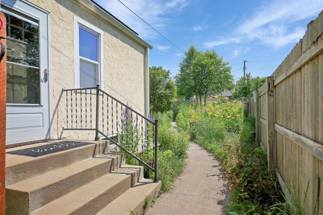 3559 5th Street NE, Minneapolis, MN 55418