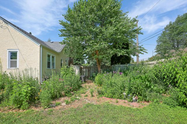 3559 5th Street NE, Minneapolis, MN 55418