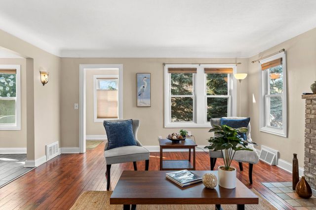 3559 5th Street NE, Minneapolis, MN 55418