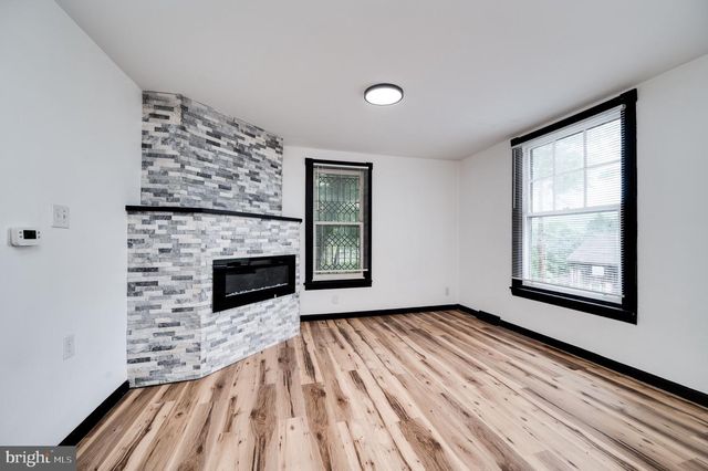 1050 FRIEDENSBURG RD, Reading, PA 19606