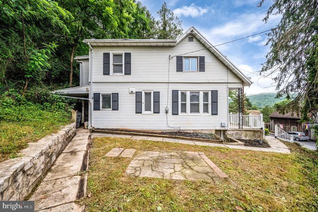 1050 FRIEDENSBURG RD, Reading, PA 19606