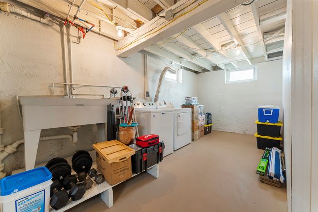 11 La Salle Drive, Providence, RI 02908