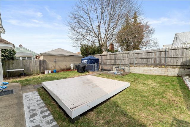 11 La Salle Drive, Providence, RI 02908