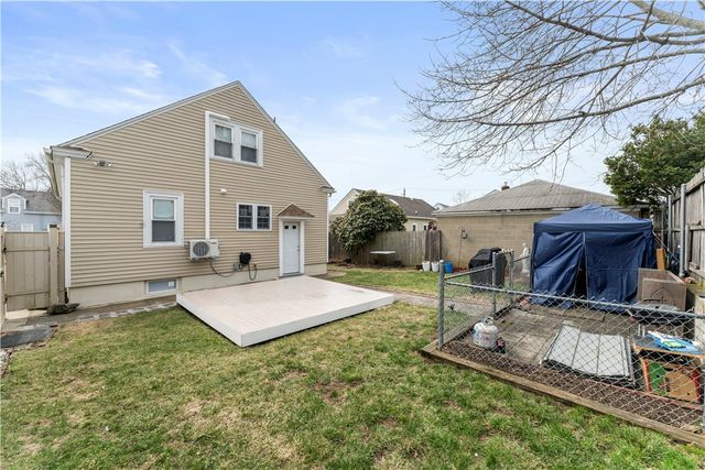 11 La Salle Drive, Providence, RI 02908