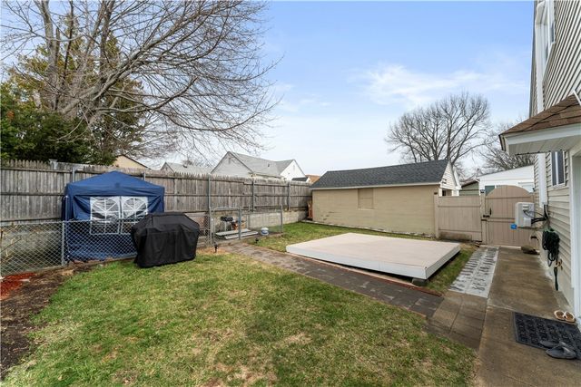 11 La Salle Drive, Providence, RI 02908