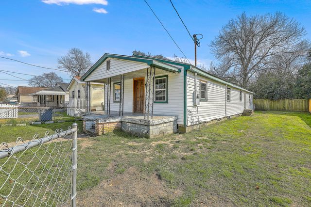 1989 Hugo Avenue, North Charleston, SC 29405