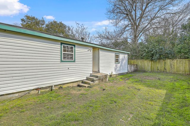1989 Hugo Avenue, North Charleston, SC 29405