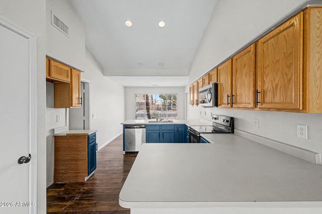 7727 W EUGIE Avenue, Peoria, AZ 85381