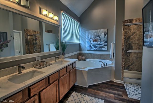 12641 Coopers Run, Strongsville, OH 44149