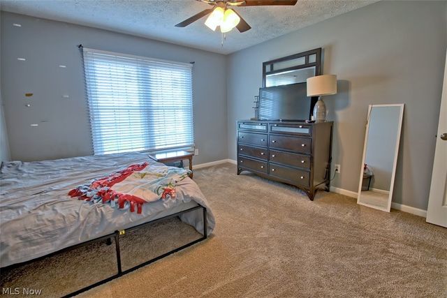 12641 Coopers Run, Strongsville, OH 44149