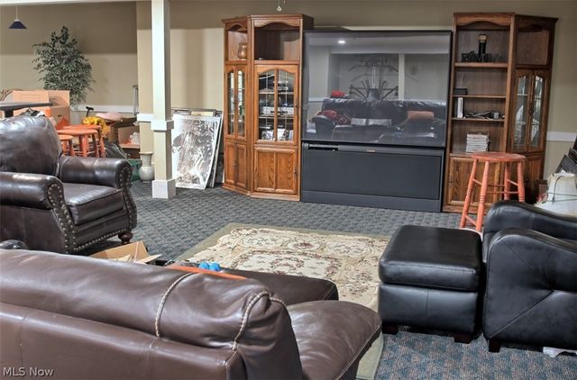 12641 Coopers Run, Strongsville, OH 44149