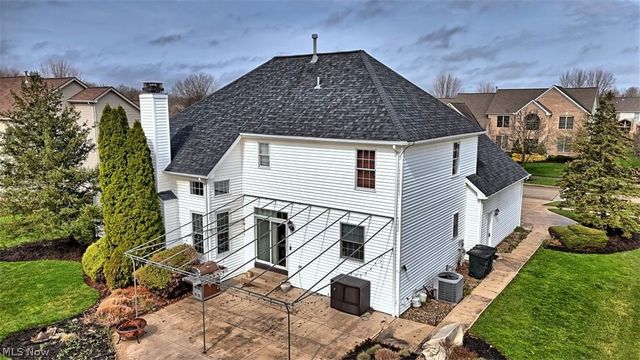 12641 Coopers Run, Strongsville, OH 44149