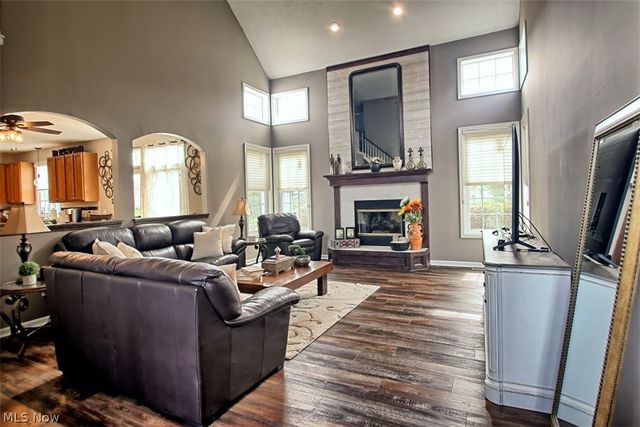12641 Coopers Run, Strongsville, OH 44149