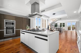 215 2nd St 101, Encinitas, CA 92024