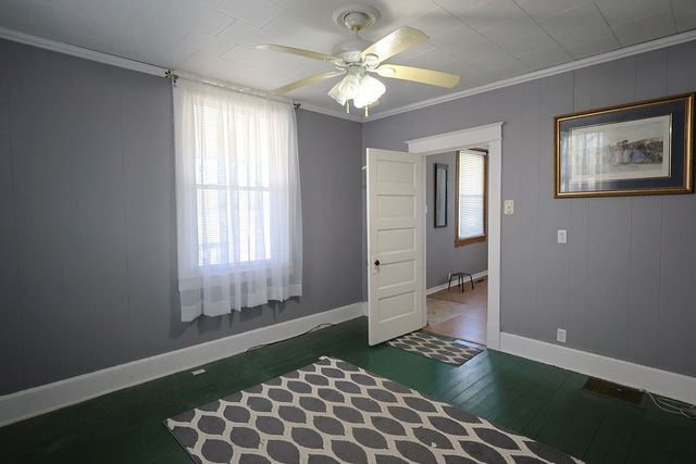 501 N Shelby Avenue, Salem, IL 62881