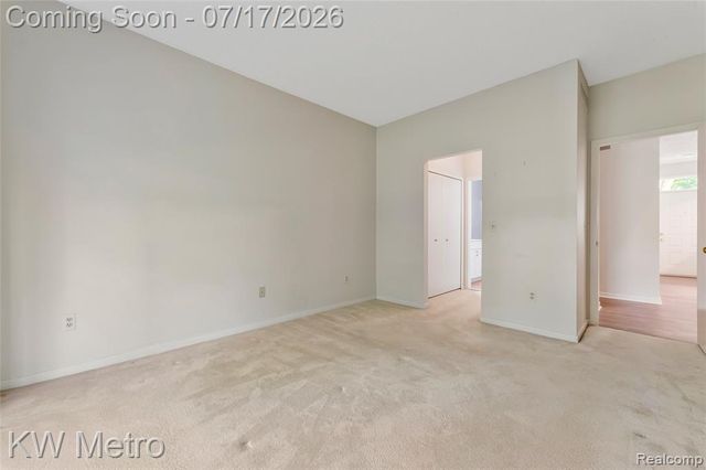 41874 Cantebury Drive, Novi, MI 48377