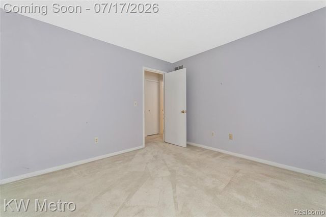 41874 Cantebury Drive, Novi, MI 48377
