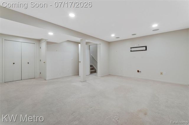 41874 Cantebury Drive, Novi, MI 48377