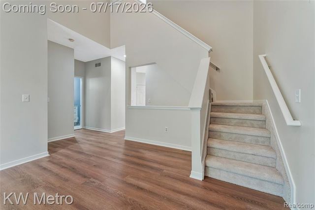 41874 Cantebury Drive, Novi, MI 48377