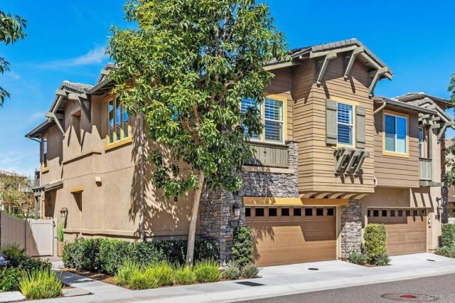 3122 Salina Rd, Carlsbad, CA 92010