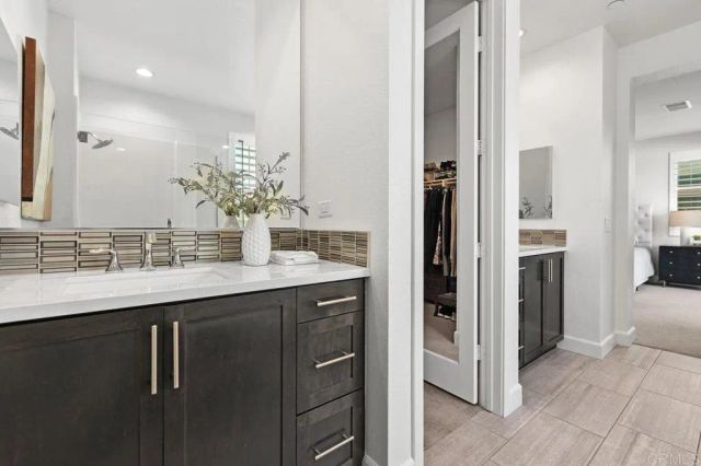 3122 Salina Rd, Carlsbad, CA 92010