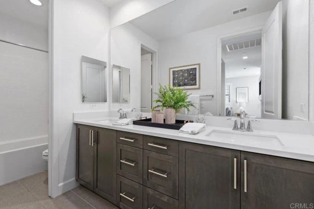 3122 Salina Rd, Carlsbad, CA 92010