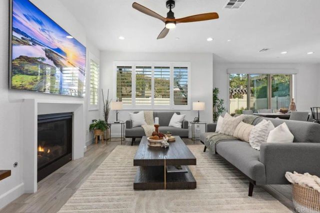 3122 Salina Rd, Carlsbad, CA 92010