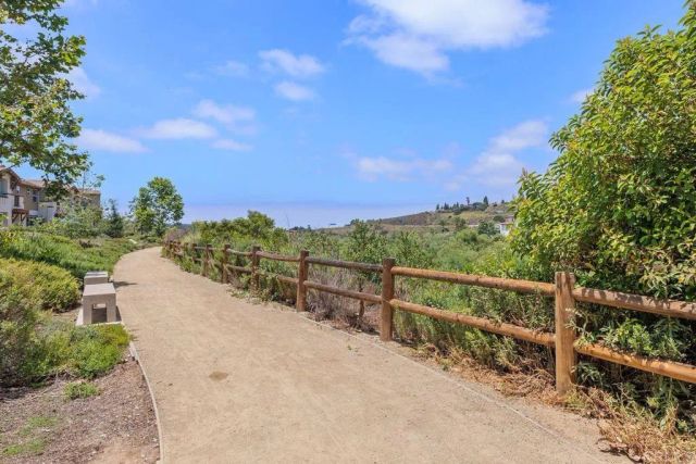 3122 Salina Rd, Carlsbad, CA 92010