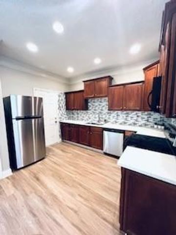 2736 HALIGAN Point, Riverdale, GA 30296