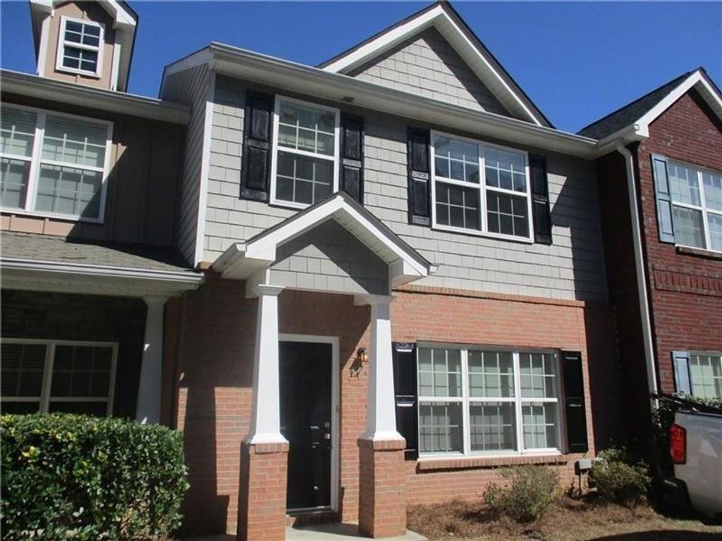 2736 HALIGAN Point, Riverdale, GA 30296