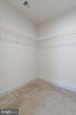 34 BIBURY ST, Martinsburg, WV 25405