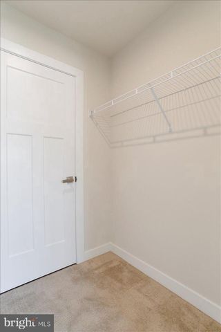 34 BIBURY ST, Martinsburg, WV 25405