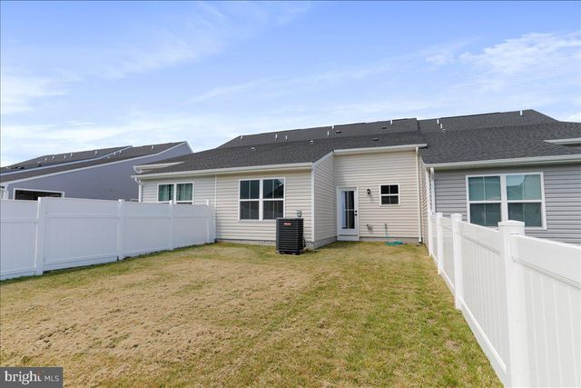 34 BIBURY ST, Martinsburg, WV 25405