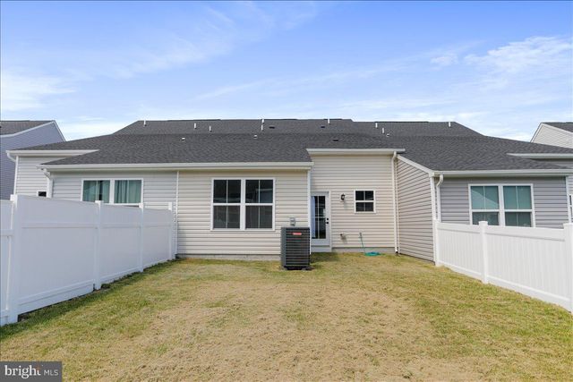 34 BIBURY ST, Martinsburg, WV 25405