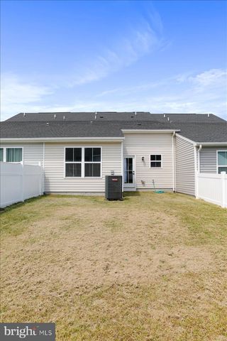 34 BIBURY ST, Martinsburg, WV 25405