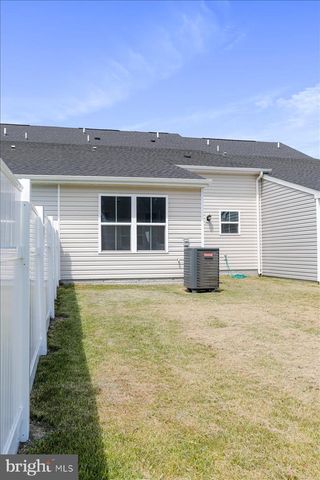34 BIBURY ST, Martinsburg, WV 25405