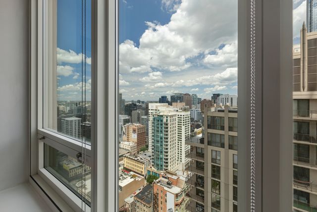33 W Ontario Street 30H, Chicago, IL 60654