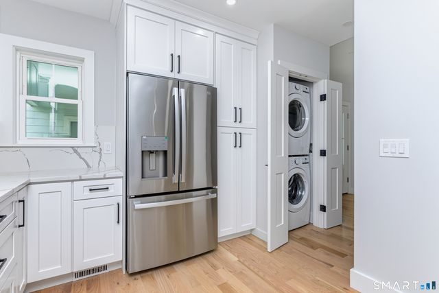 517 Newfield Avenue, Stamford, CT 06905