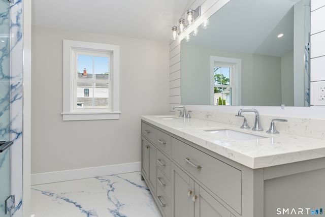 517 Newfield Avenue, Stamford, CT 06905