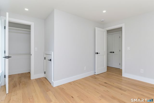 517 Newfield Avenue, Stamford, CT 06905