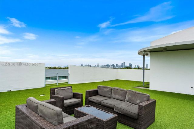 3001 SW 27th Ave 201, Miami, FL 33133