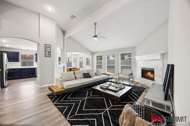 12335 Glenleigh Drive, Houston, TX 77014