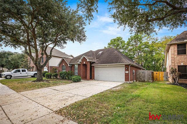 12335 Glenleigh Drive, Houston, TX 77014
