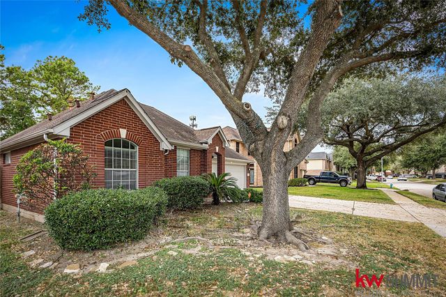 12335 Glenleigh Drive, Houston, TX 77014