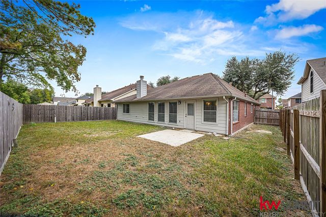 12335 Glenleigh Drive, Houston, TX 77014